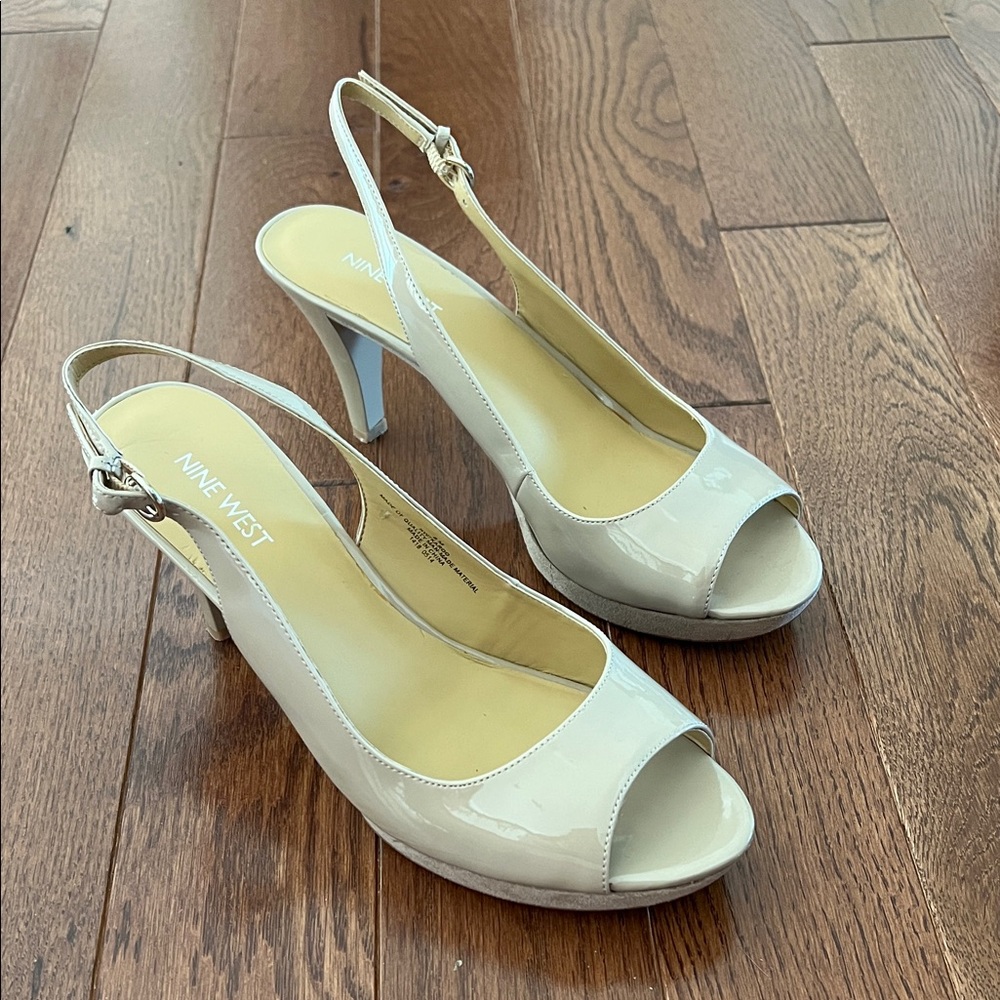 Nine West Taupe Patent Peep Toe Slingback Heels, size 8M